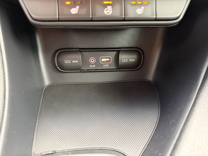 Kia Sportage 1.6 T-GDi 130kW 4x4 - fotka 16 z 25