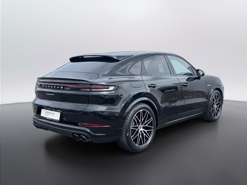Porsche Cayenne (2025) E-Hybrid Coupe - fotka 5 z 29