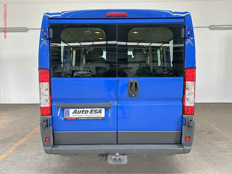 Peugeot Boxer (2007) 2.2HDi 6míst, AC, TZ, STK3/28 - fotka 5 z 14