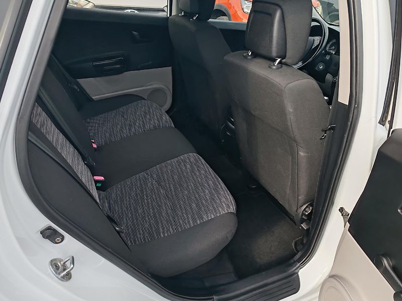 Kia Ceed 1.4 - fotka 17 z 26
