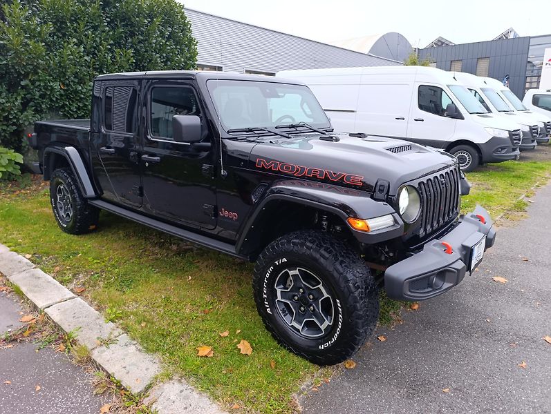 Jeep Gladiator (2021) Mojave 3,6 V6 - fotka 5 z 26