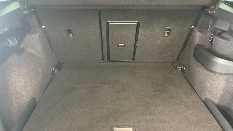 Škoda Karoq (2022) Sportline 1.5 TSI 110kW - fotka 16 z 33