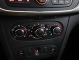 Dacia Logan (2015) 1.2 16V, nová STK, Tažné - náhled 9