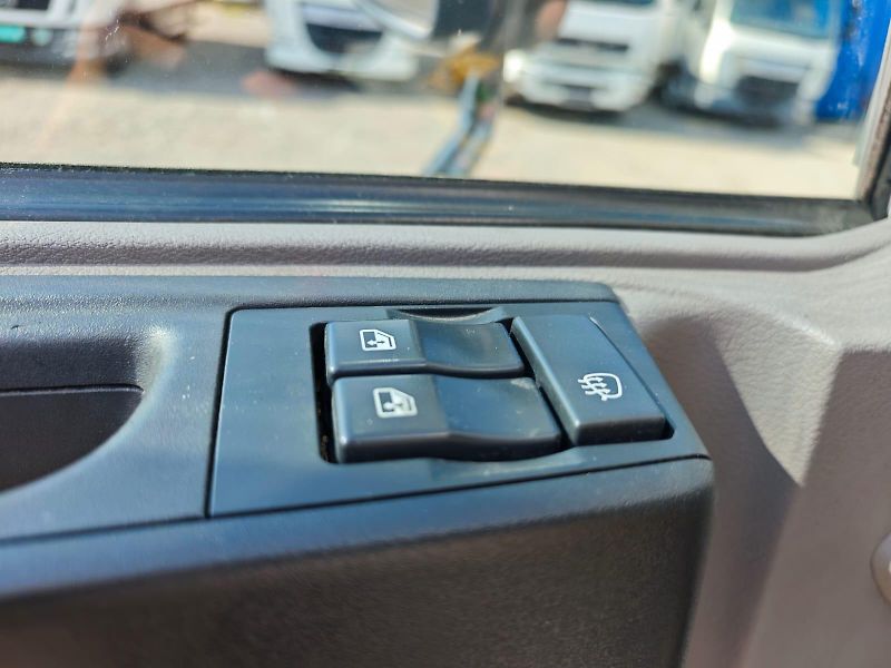 DAF LF 230 FA,18 PALET, KLIMA, ČELO - fotka 15 z 26