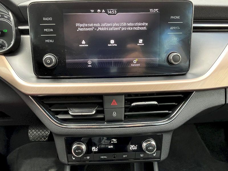 Škoda Kamiq (2022) 1.5 TSI 110 kW Style DSG - fotka 18 z 28