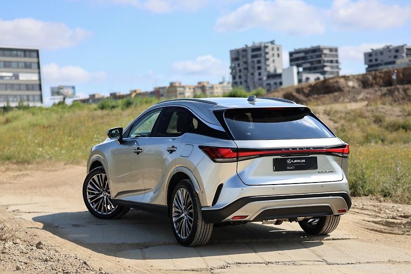 Lexus RX 450h plus 450H+ 2,5 PHEV LUXURY, TAŽNÉ Z - fotka 6 z 33