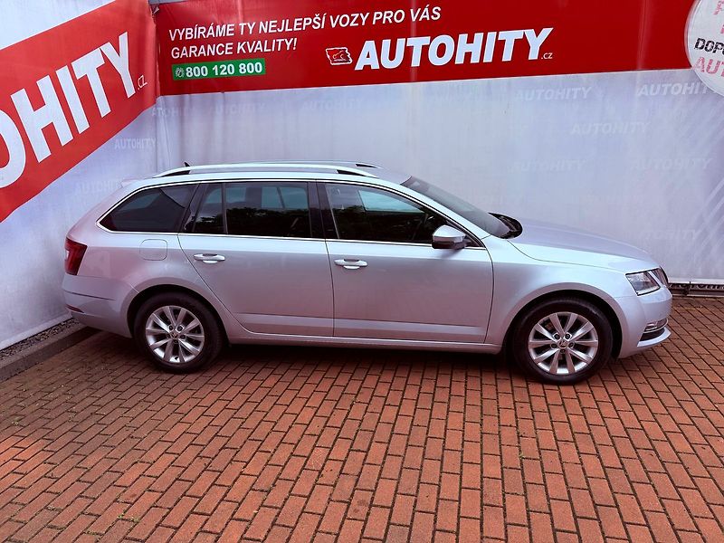 Škoda Octavia 2.0 TDi DSG Style, ČR - fotka 6 z 28