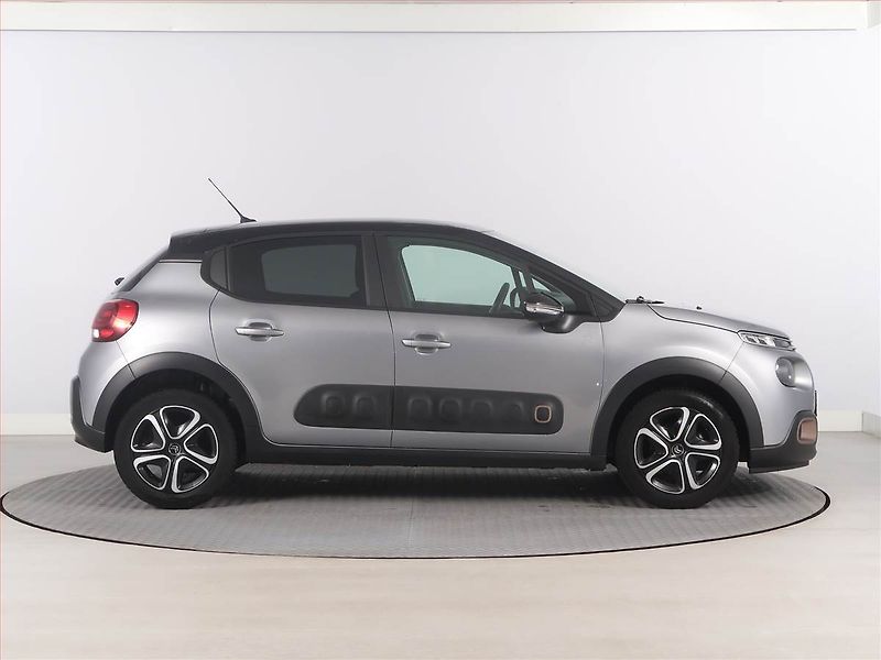 Citroën C3 (2020) 1.2 PureTech, Serv.kniha - fotka 6 z 18