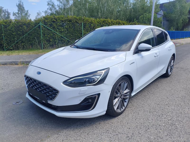 Ford Focus (2018) 2,0 Tdci 110Kw Vignale 8AT - fotka 2 z 38