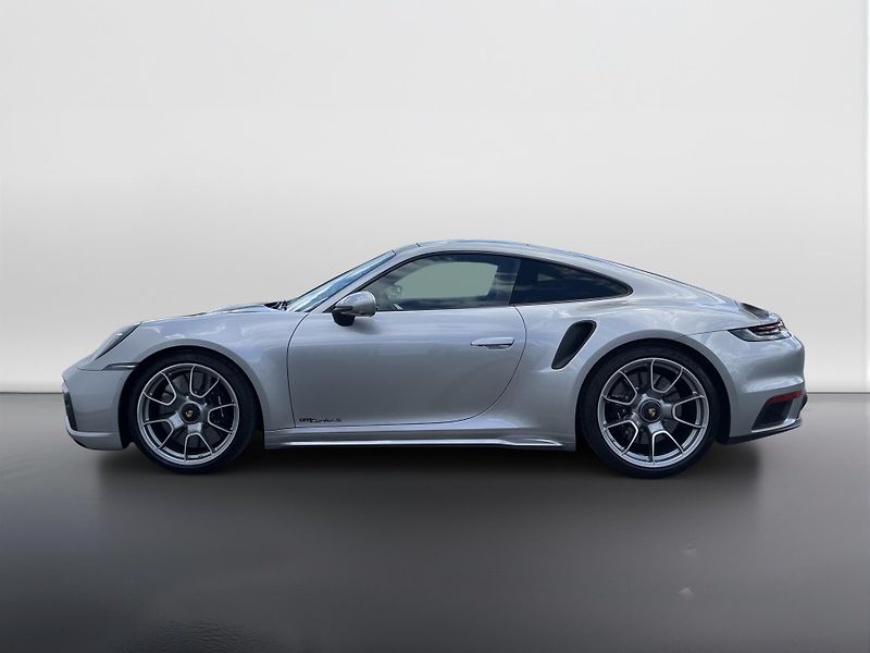 Porsche 911 Turbo S - fotka 2 z 28