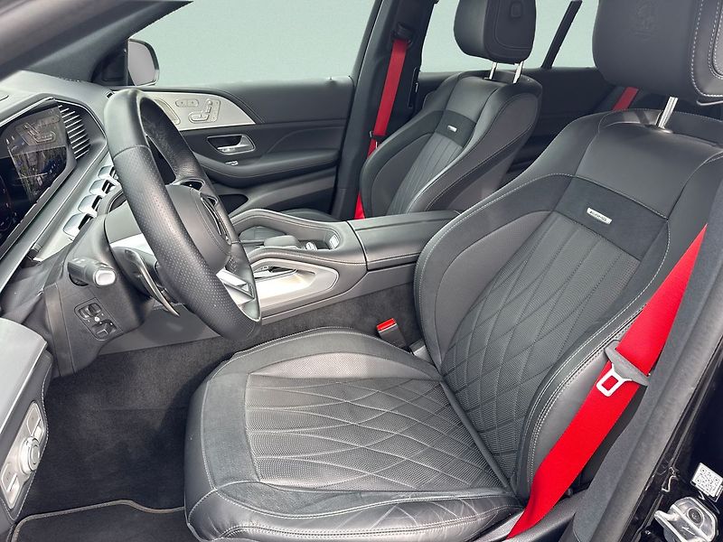 Mercedes-Benz GLE 4MATIC+ - fotka 12 z 23