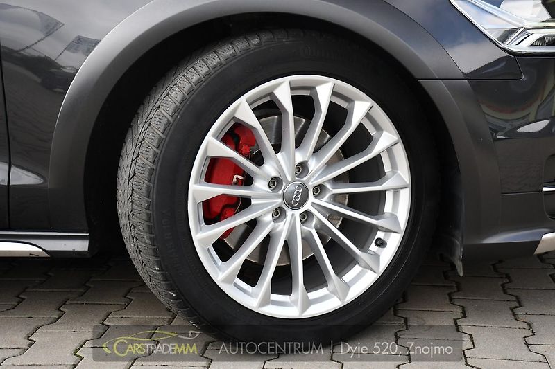 Audi A6 Allroad 3.0TDi VZDUCH QUATTRO  - fotka 49 z 54