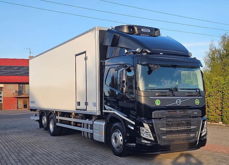 Volvo FM (2022) 350 6x2 chlaďák EURO 6 - fotka 4 z 26
