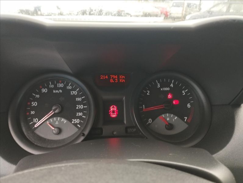 Renault Mégane 1,6 82KW - fotka 12 z 16