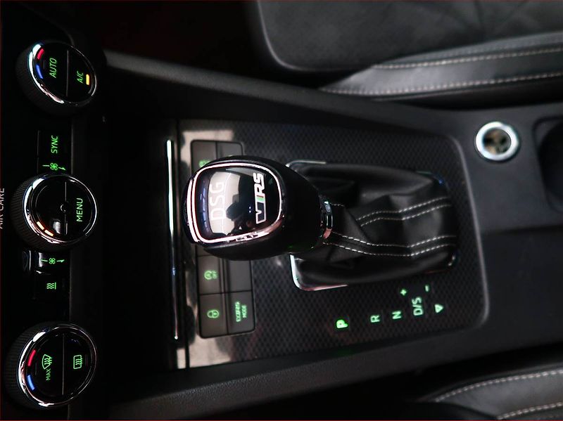 Škoda Octavia (2017) RS 2.0 TDI 4x4 DSG, 4X4 - fotka 13 z 19