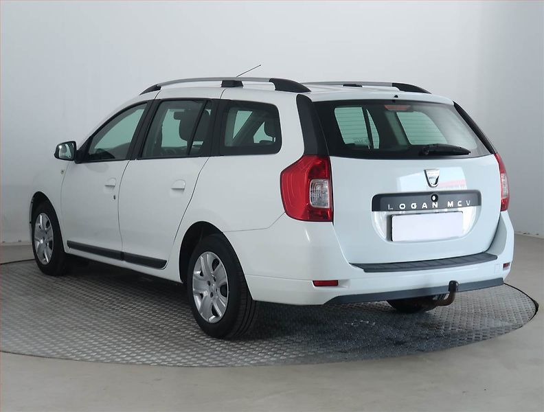 Dacia Logan (2018) 1.0 SCe, ČR,1.maj - fotka 4 z 14