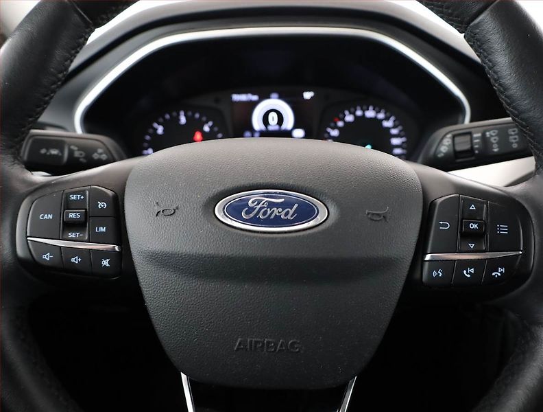Ford Focus (2020) 1.5 EcoBlue, Tempomat - fotka 8 z 18