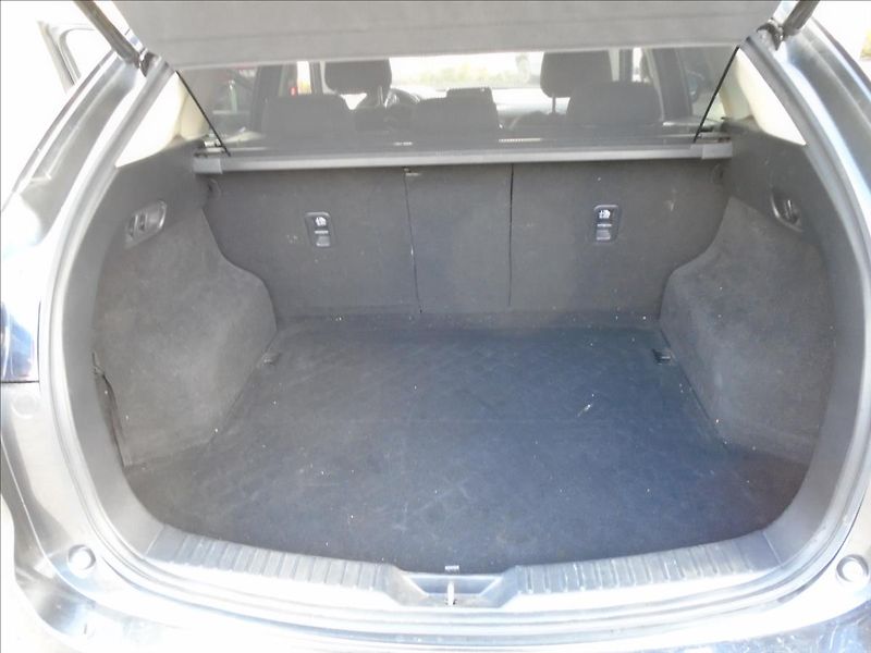 Mazda CX-5 2,2 - fotka 13 z 29
