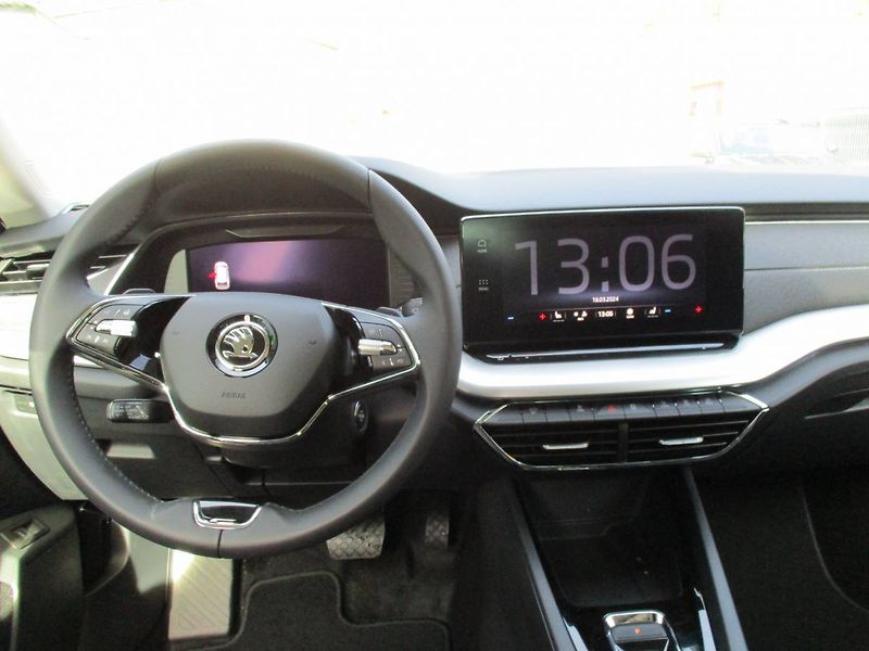 Škoda Octavia Combi Style 2,0TDI 110kW DSG/P - fotka 12 z 15