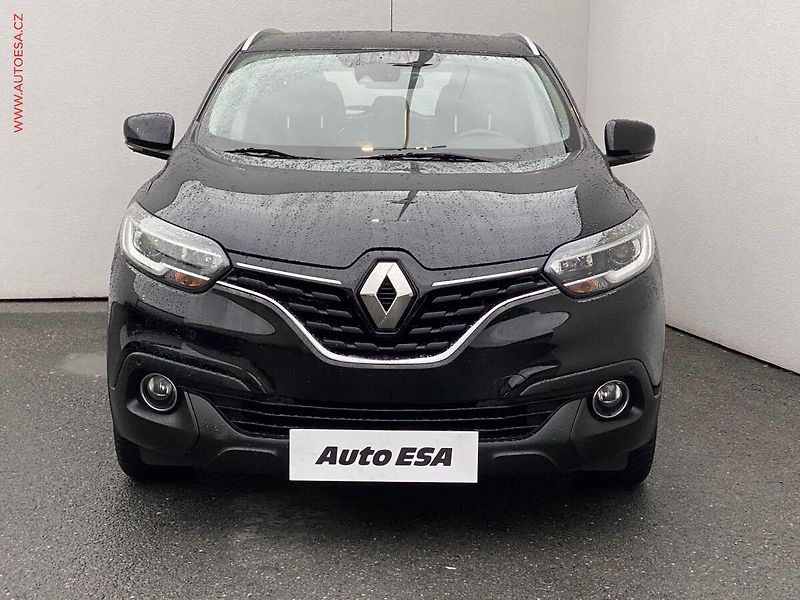 Renault Kadjar (2016) 1.2TCe, Zen, navi, kamera - fotka 2 z 17