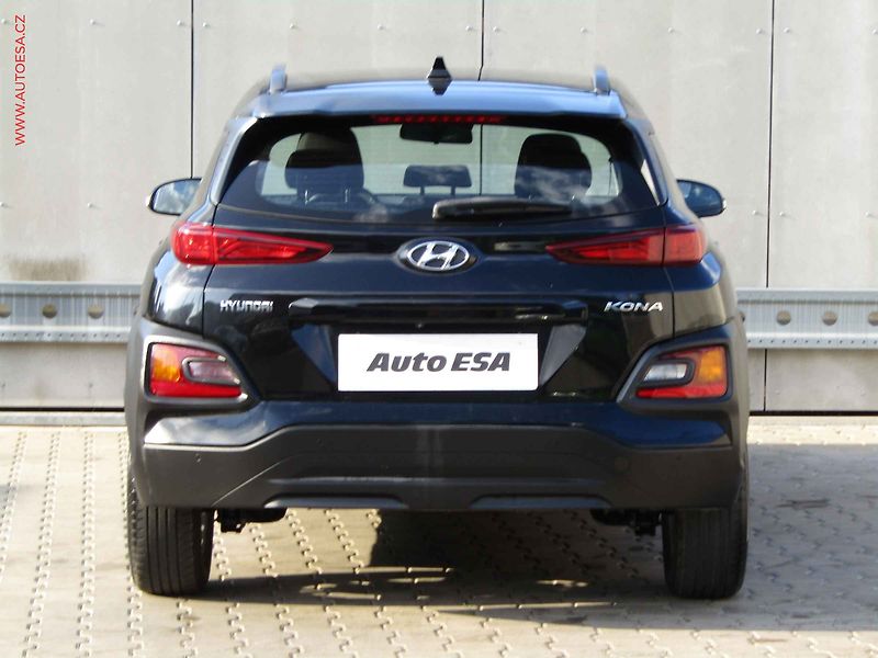 Hyundai Kona (2019) 1.0 T-GDi, Navi, kamera - fotka 5 z 22