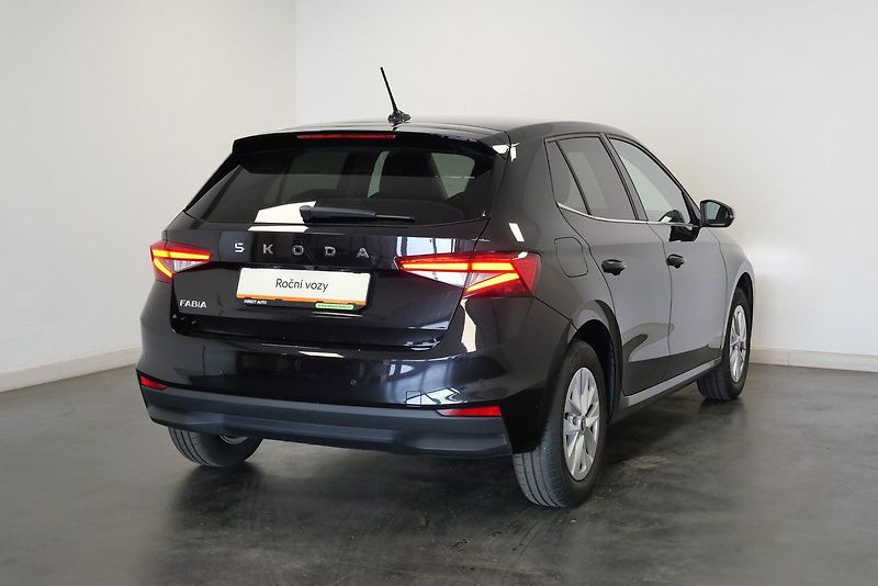 Škoda Fabia - fotka 2 z 25