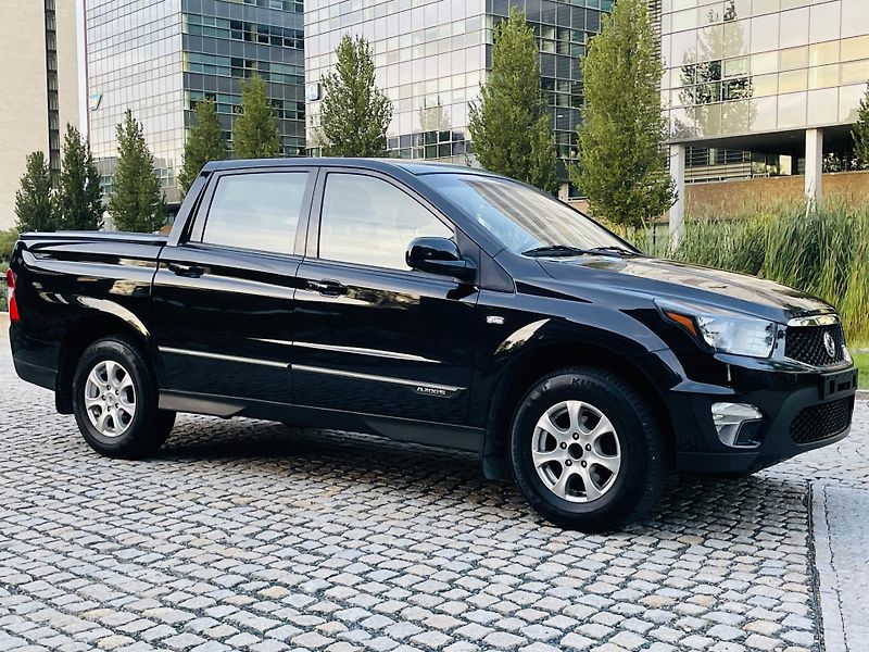 SsangYong Actyon 2.0TD 4x4 MAN SERVISKA TAŽNÉ - fotka 10 z 41