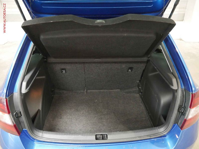 Škoda Rapid (2014) 1.2TSI, 1.maj, Xenon - fotka 7 z 18
