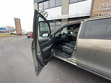 Toyota Hilux 2.8 D-4D automat Invincible - náhled 11