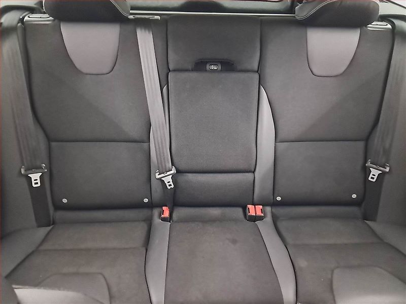 Volvo XC60 (2009) D5, 4X4, Serv.kniha, Navi - fotka 10 z 18