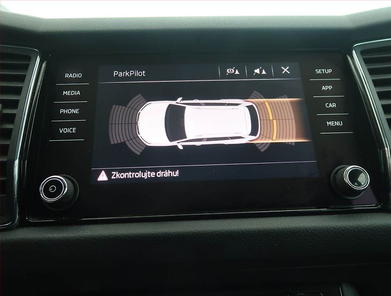 Škoda Kodiaq (2020) Ambition Plus 2.0 TDI 4x4 - fotka 12 z 18