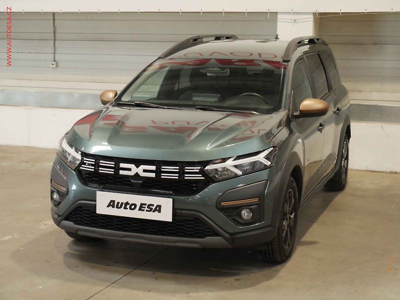 Dacia Jogger (2025) 1.0 TCe, 1.maj,ČR, AC, LED - fotka 3 z 21