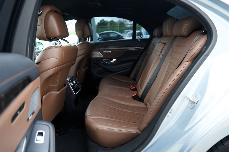 Mercedes-Benz Třídy S S 350d/Burmester/tažné/keyless - fotka 31 z 41