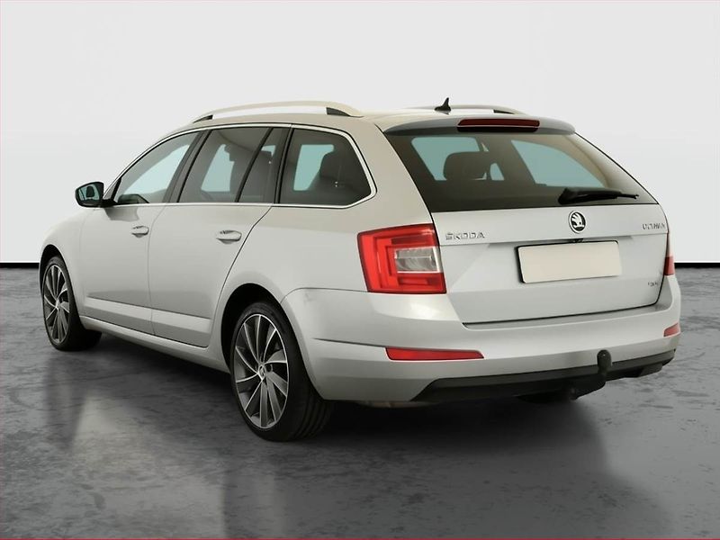 Škoda Octavia (2015) Laurin&Klement 2.0 TDI, 4X4 - fotka 4 z 17