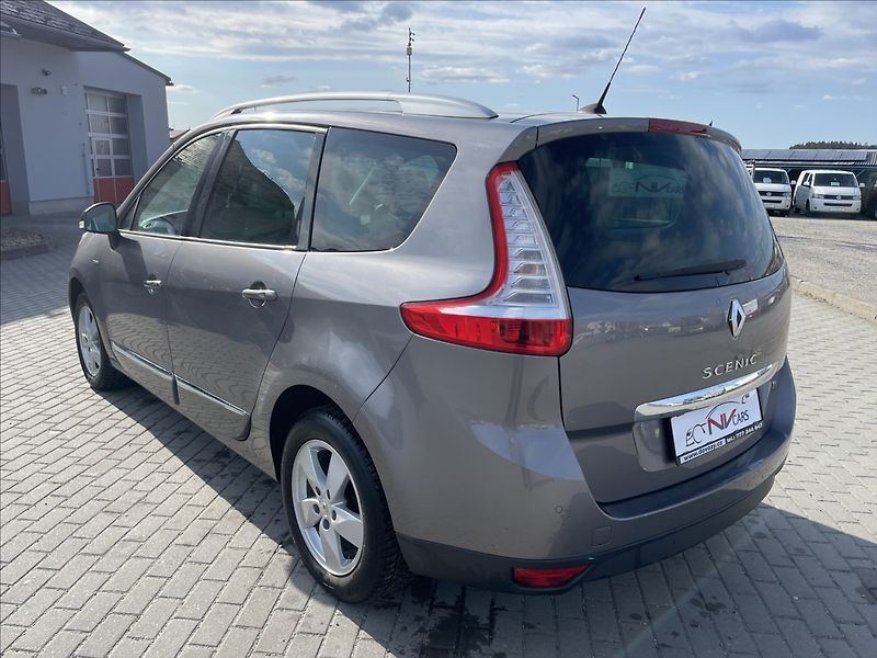 Renault Grand Scénic 1,2 TCe 97kw BOSE, GPS, odp. D - fotka 3 z 37