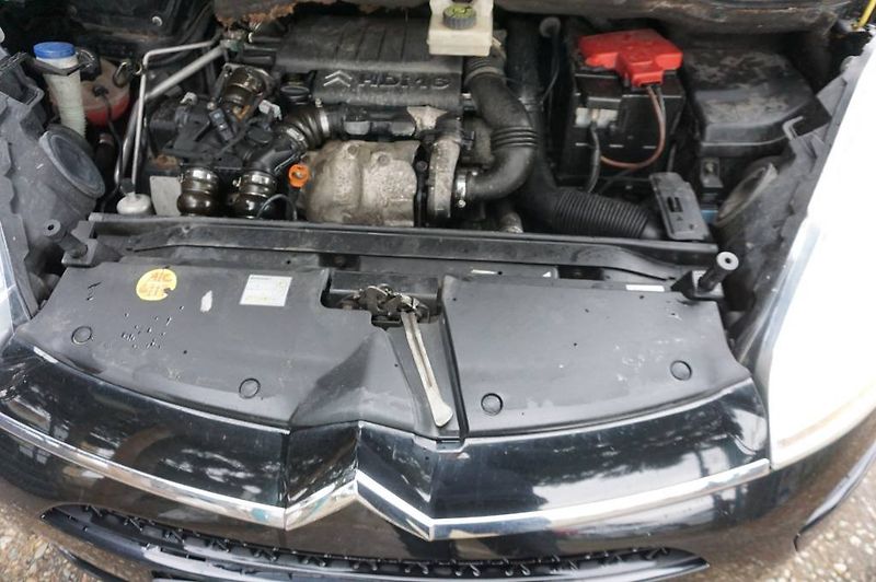 Citroën C4 Picasso (2009) 1,6  HDI - fotka 38 z 39