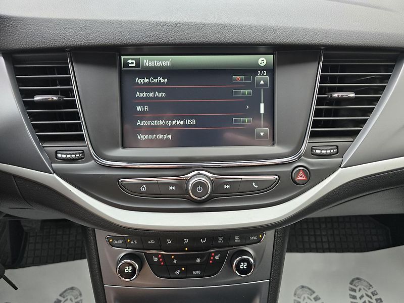 Opel Astra 81kW ENJOY DIGIKLIMA - fotka 18 z 24