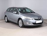 Opel Astra (2011) 1.4 T, Serv.kniha, Tempomat - náhled 1