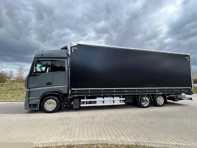 Mercedes-Benz Actros (2022) 2545 6x2 shrnovačka EURO 6 - fotka 5 z 16