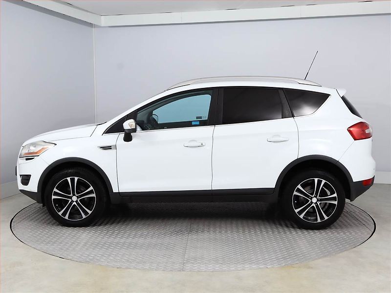 Ford Kuga (2009) 2.0 TDCi, 4X4, Serv.kniha - fotka 3 z 17