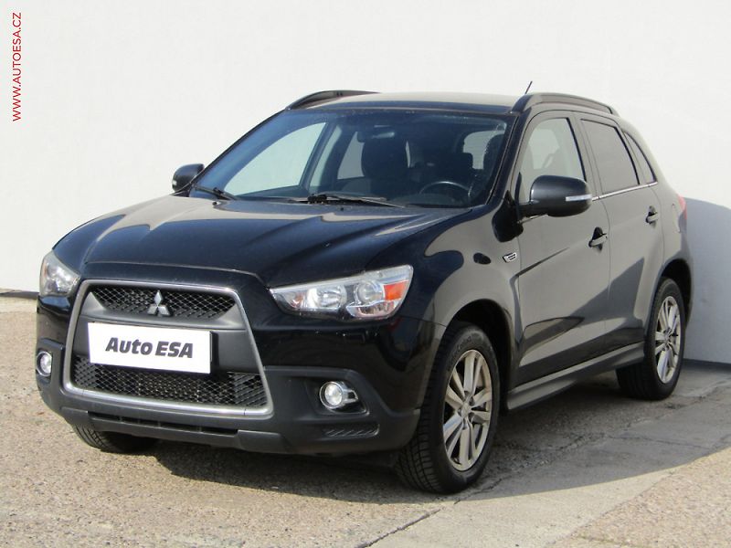 Mitsubishi ASX (2011) 1.8 Di-D 4x4, ČR, servis - fotka 3 z 3