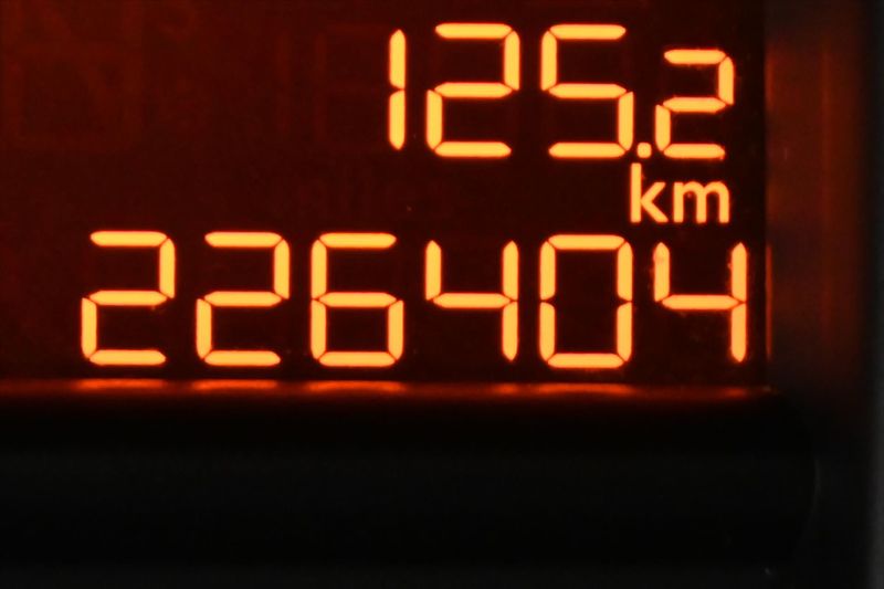 Peugeot 308 1,6 SW HDI 82 kW Panorama - fotka 17 z 29