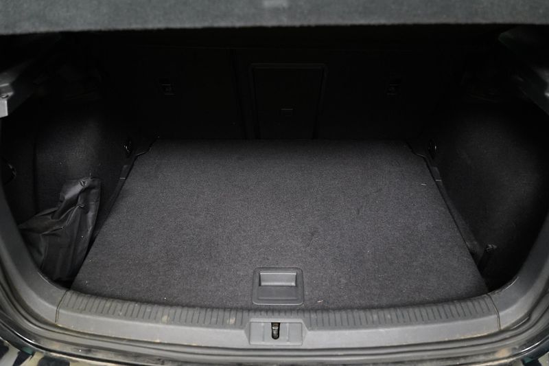 Volkswagen Golf - fotka 25 z 25
