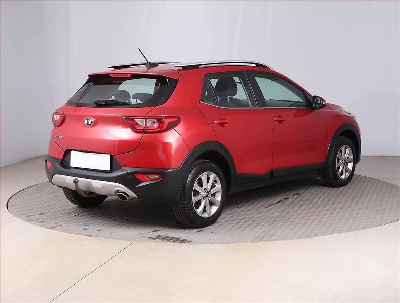 Kia Stonic (2018) 1.25 CVVT, ČR,1.maj - fotka 5 z 18