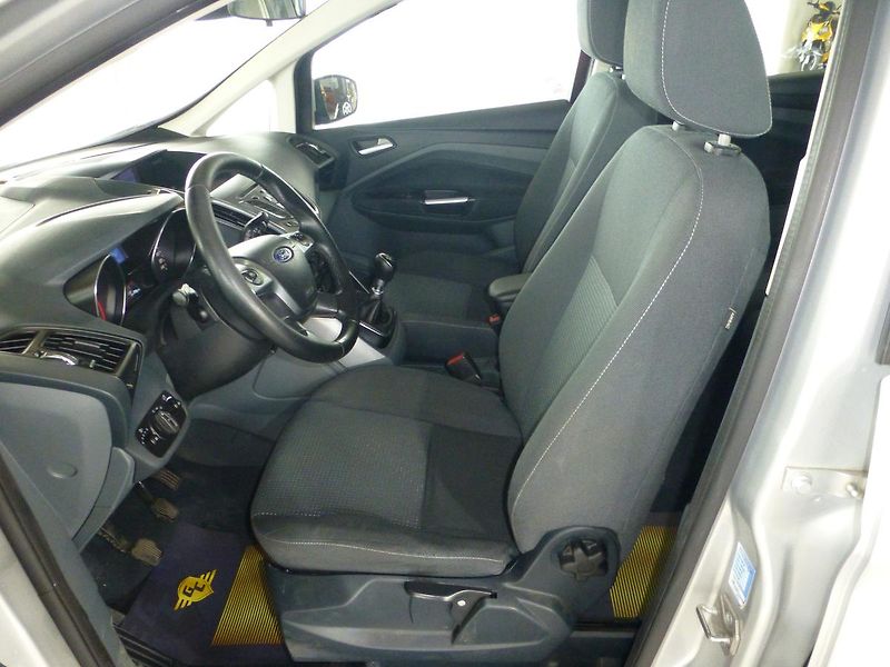 Ford C-MAX (2014) 1,6TDCI-85KW**ALU*PARK.S**NAVI - fotka 10 z 26