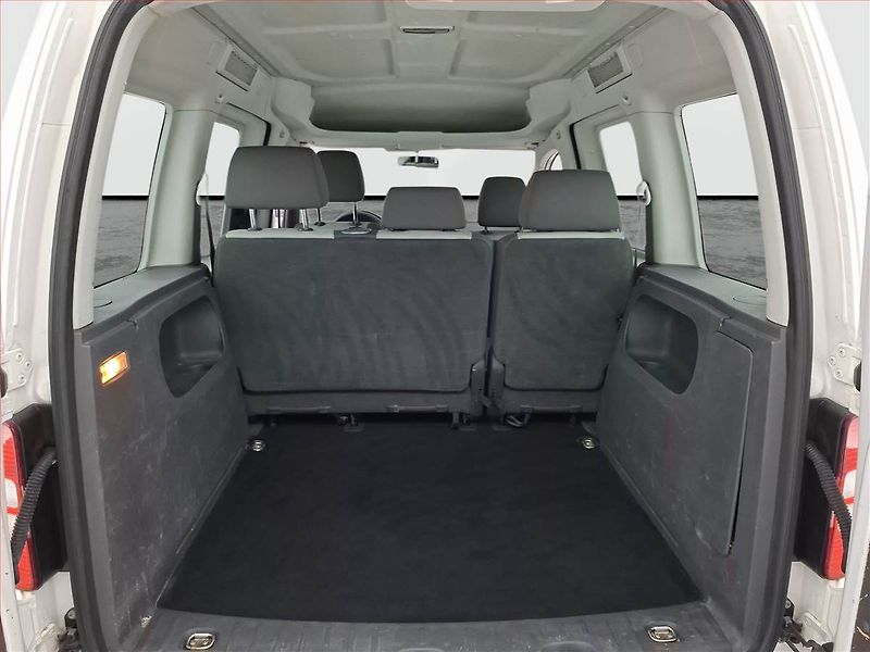 Volkswagen Caddy (2011) 1.6 TDi, 5Míst, ČR, DPH - fotka 13 z 14