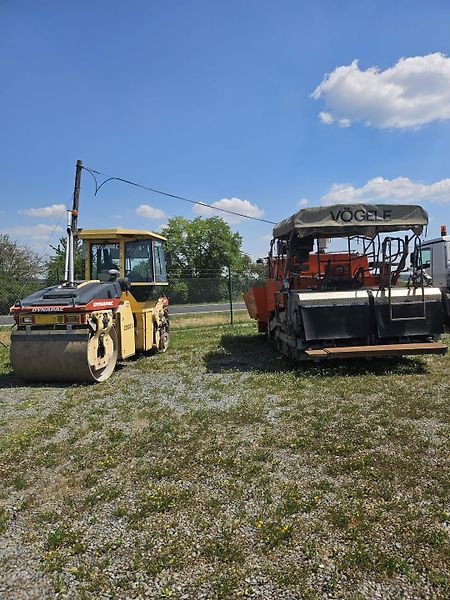 (2007) Dynapac CC 232 HF + Vögele SUP - fotka 2 z 19