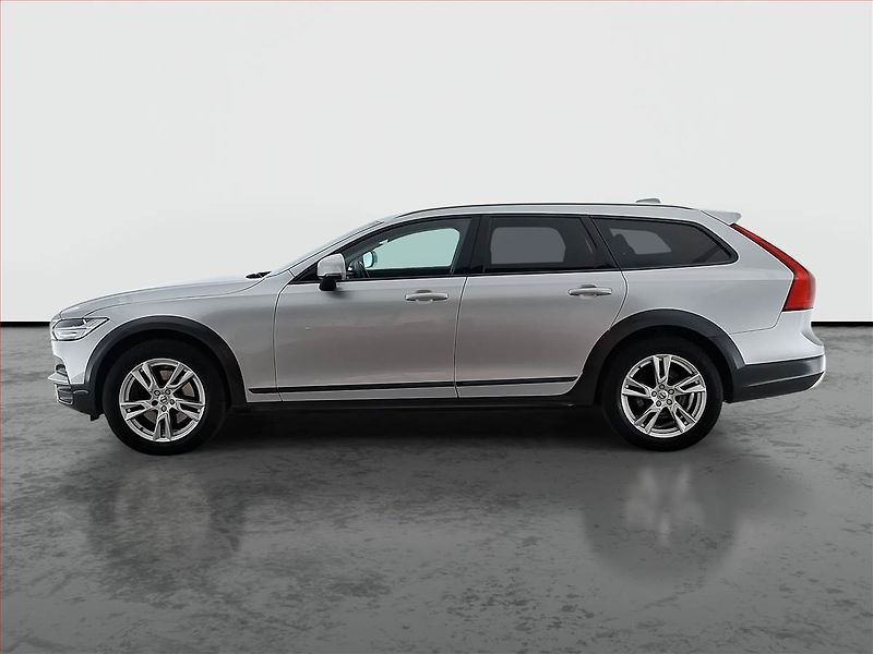Volvo V90 (2017) Cross Country - fotka 3 z 23