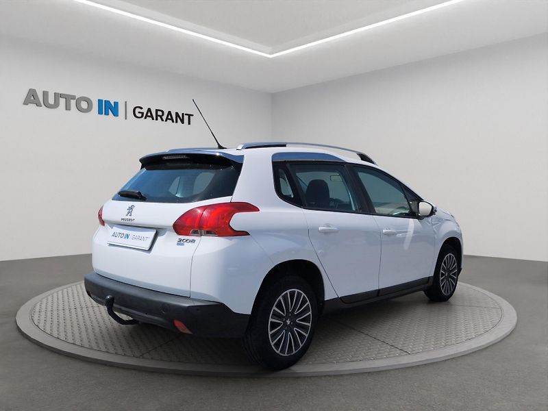 Peugeot 2008 (2015) ACTIVE 1.6 e-HDI 68kW, ČR, 1. - fotka 5 z 24