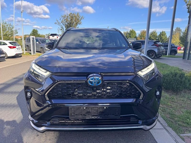 Toyota RAV4 - fotka 8 z 13